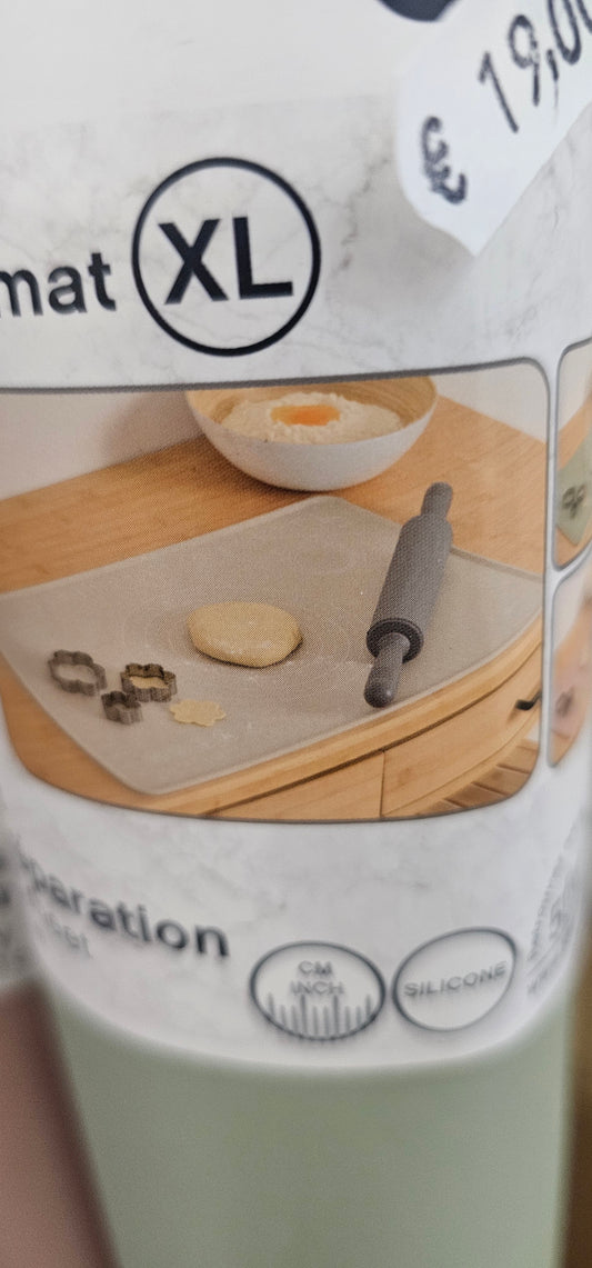 Tappetino di preparazione 69,8 x 49,7 cm silicone assortito